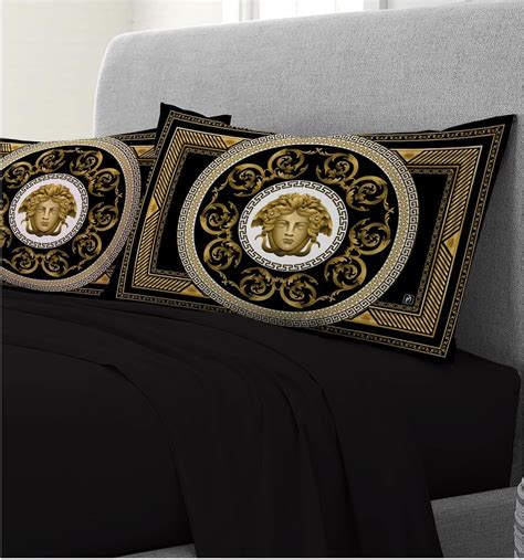 letto matrimoniale versace|versace la va bedding.